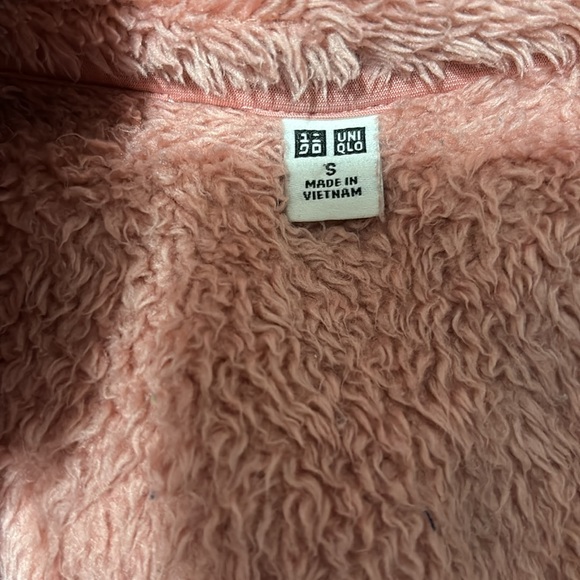 Light pink zippered. Vest with pockets! - Picture 5 of 5